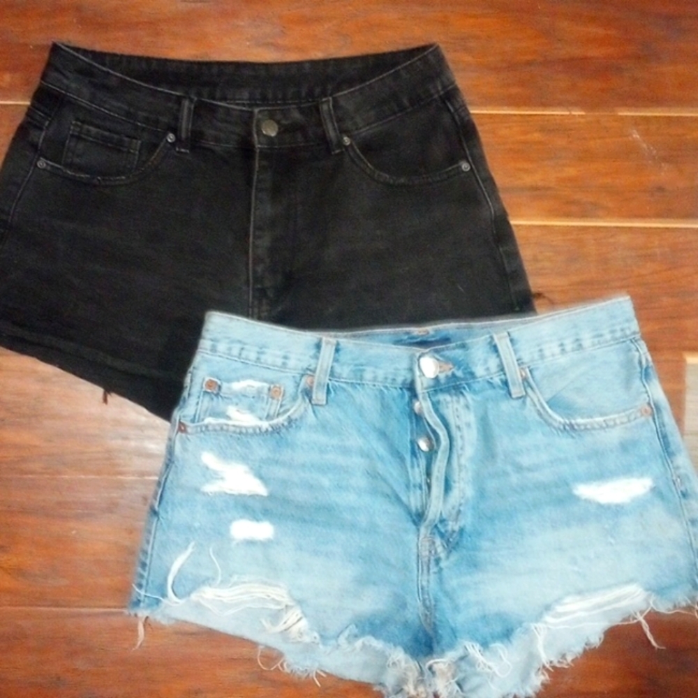 Woman's size 10 button fly cutoff shorts 2pairs